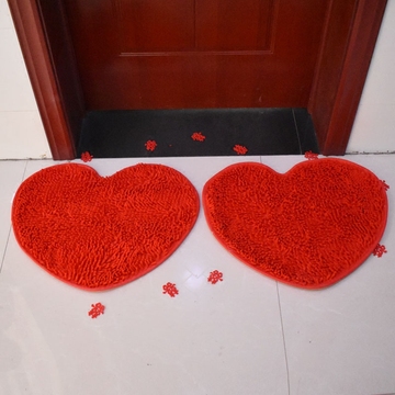 结婚用品婚庆用品新房装饰摆设门口地垫红色桃心形地毯门垫脚垫