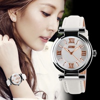 正品时刻美韩版时尚个性女表女士手表学生夜光表皮带潮流表时装表