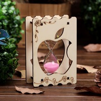 木质镂空苹果图案沙漏创意隔层木框时间计时器摆件男女友生日礼物