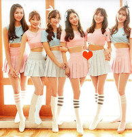 韩国舞蹈女团学生啦啦操演出服健美操同款新款篮球啦啦队表演服装