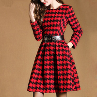 2015冬季新品女装优雅红色千鸟格收腰长袖中长连衣裙