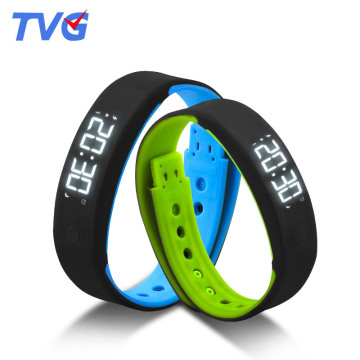TVG正品儿童手表 男孩多功能LED计步运动手环女孩夜光 学生电子表