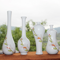 景德镇陶瓷花瓶摆件 现代高档手绘陶瓷小花瓶工艺品 家居装饰礼品