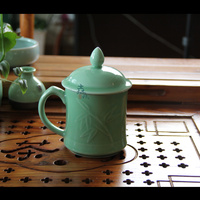 龙泉青瓷新年礼品大茶杯带盖办公室泡茶杯陶瓷带把个人水杯绿茶杯
