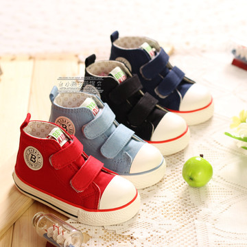 芭芭鸭宝宝鞋1-2-3岁男童女童软度休闲帆布鞋软底魔术贴童鞋板鞋
