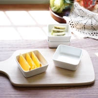 日式简约陶瓷四方形调料碟子酱料碟创意小方碗小吃碟小菜料理碟子