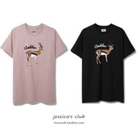 部分现货[韩国代购]韩国直邮韩版宽松情侣款小鹿短袖T恤