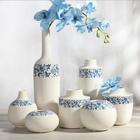 陶瓷白色花瓶摆件客厅现代简约时尚青花瓷家居装饰品摆设展示