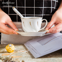 简约欧式陶瓷咖啡杯套装家用组合手绘金边创意情侣水杯碟整套礼盒