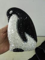 新款企鹅水钻包满钻包水晶包动物包闪钻包平钻包晚宴包厂家直销