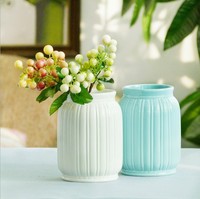 现代简约欧式白色蓝色陶瓷花瓶创意时尚客厅家居装饰品插花摆件